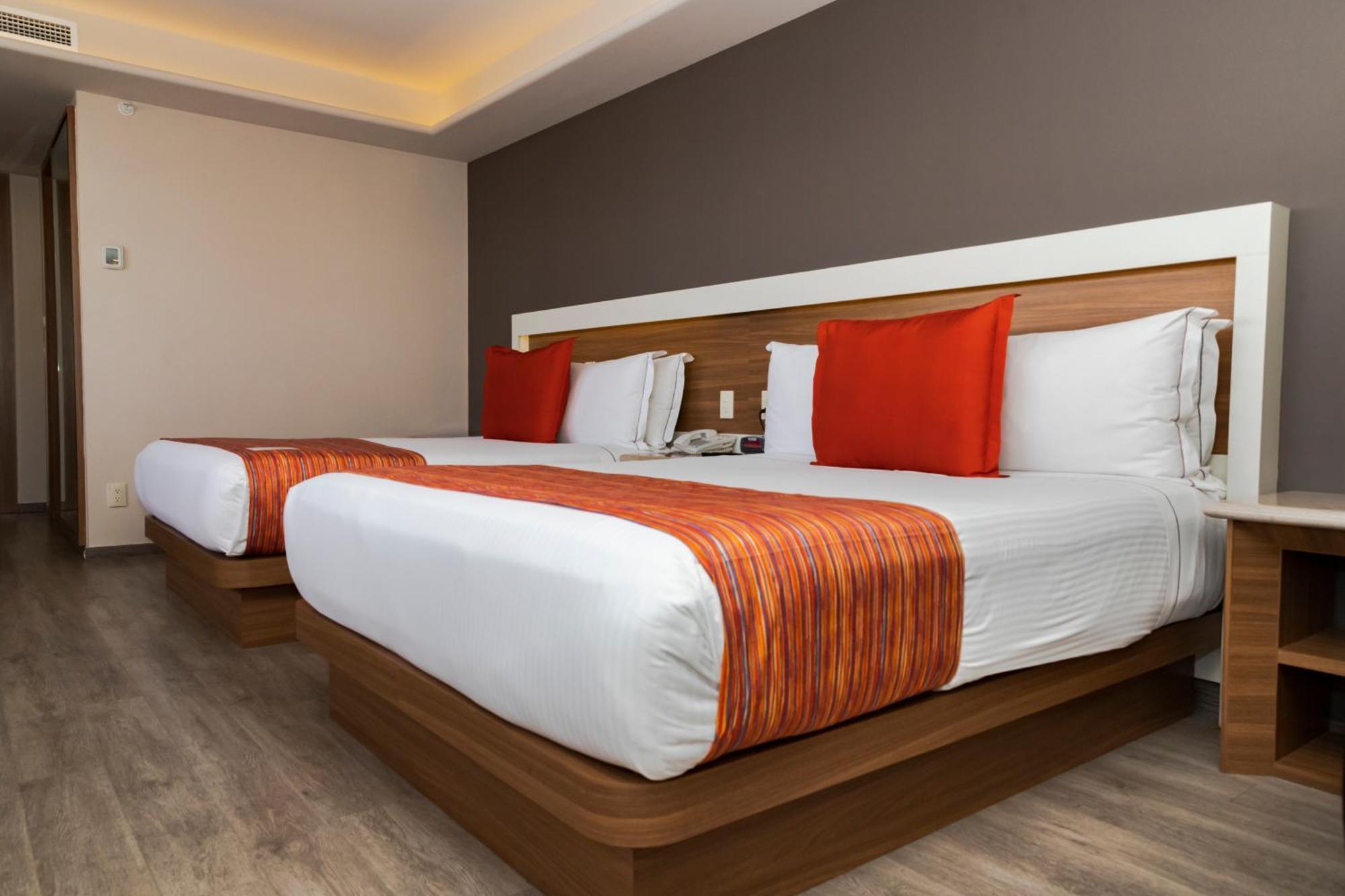 Jf Grand Puebla
