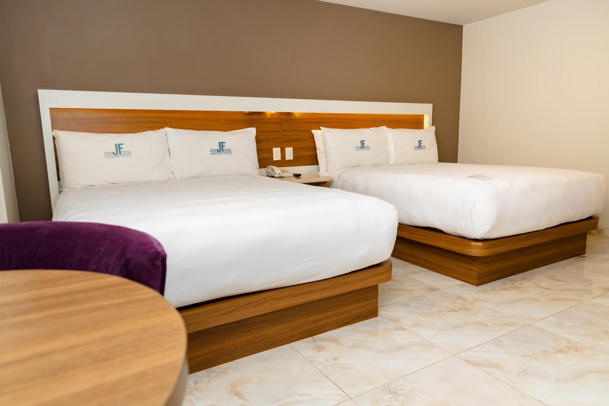 Jf Grand Hotel