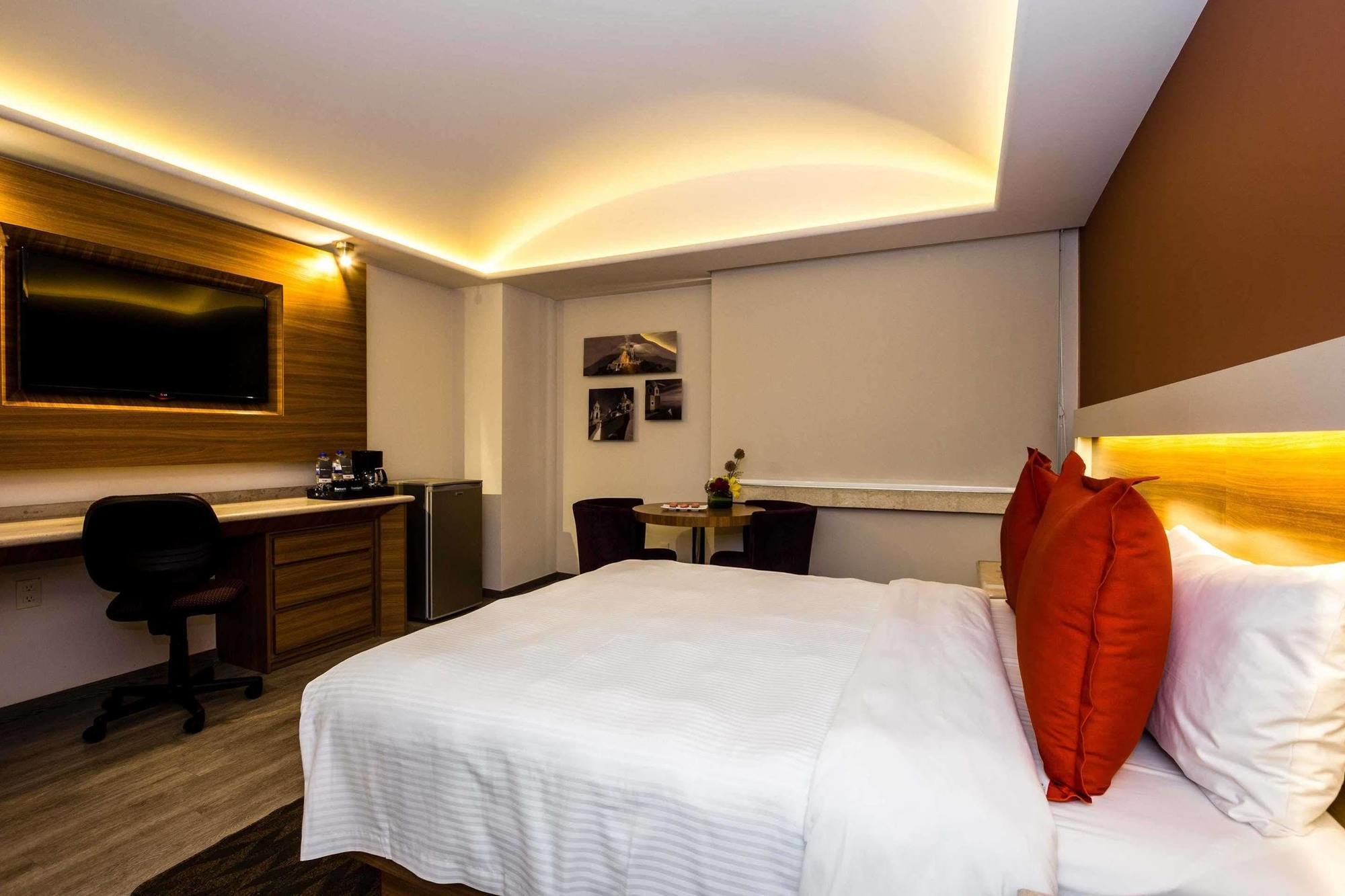 Hotel Jf Grand Puebla