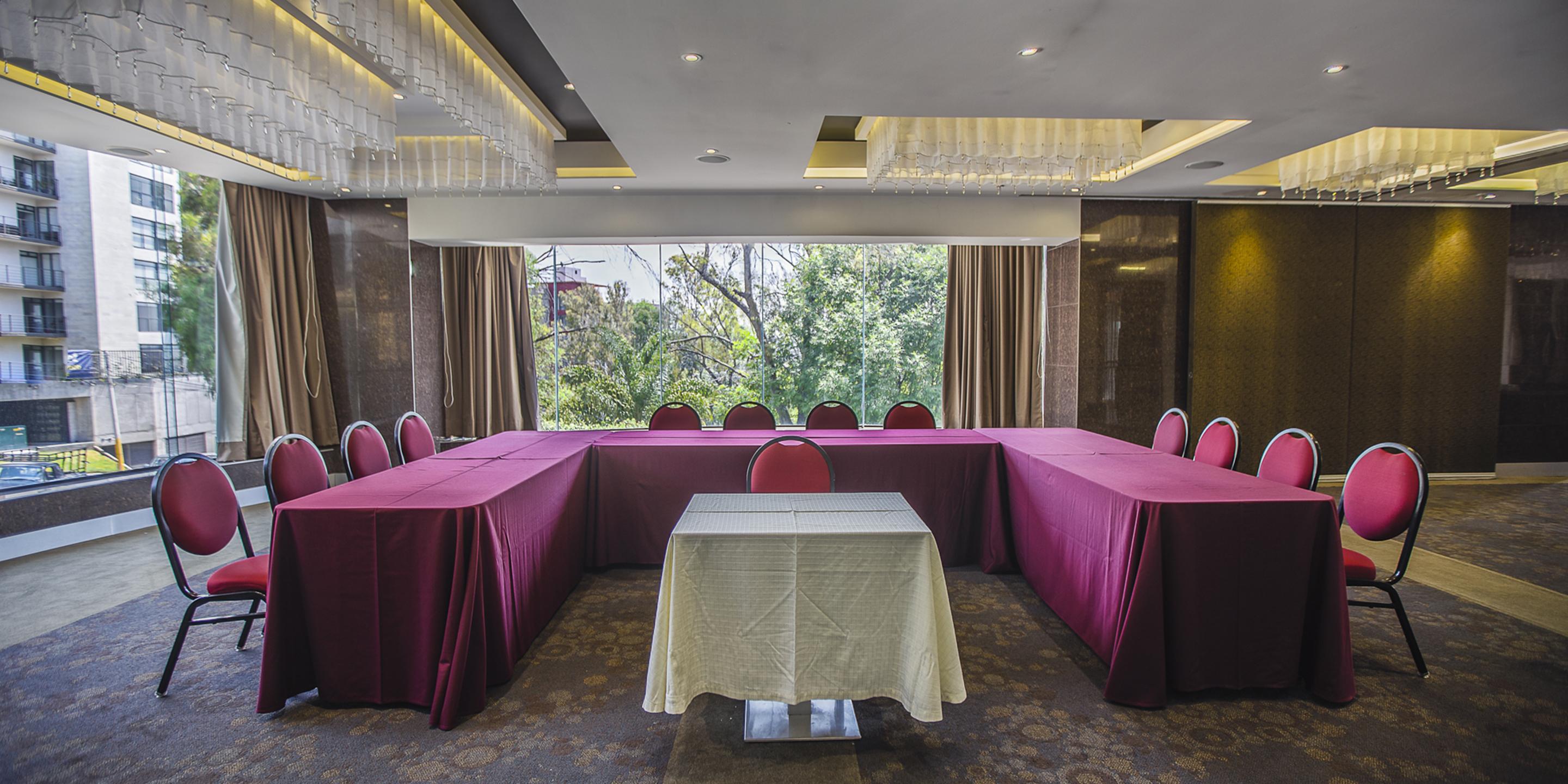 Jf Grand Hotel